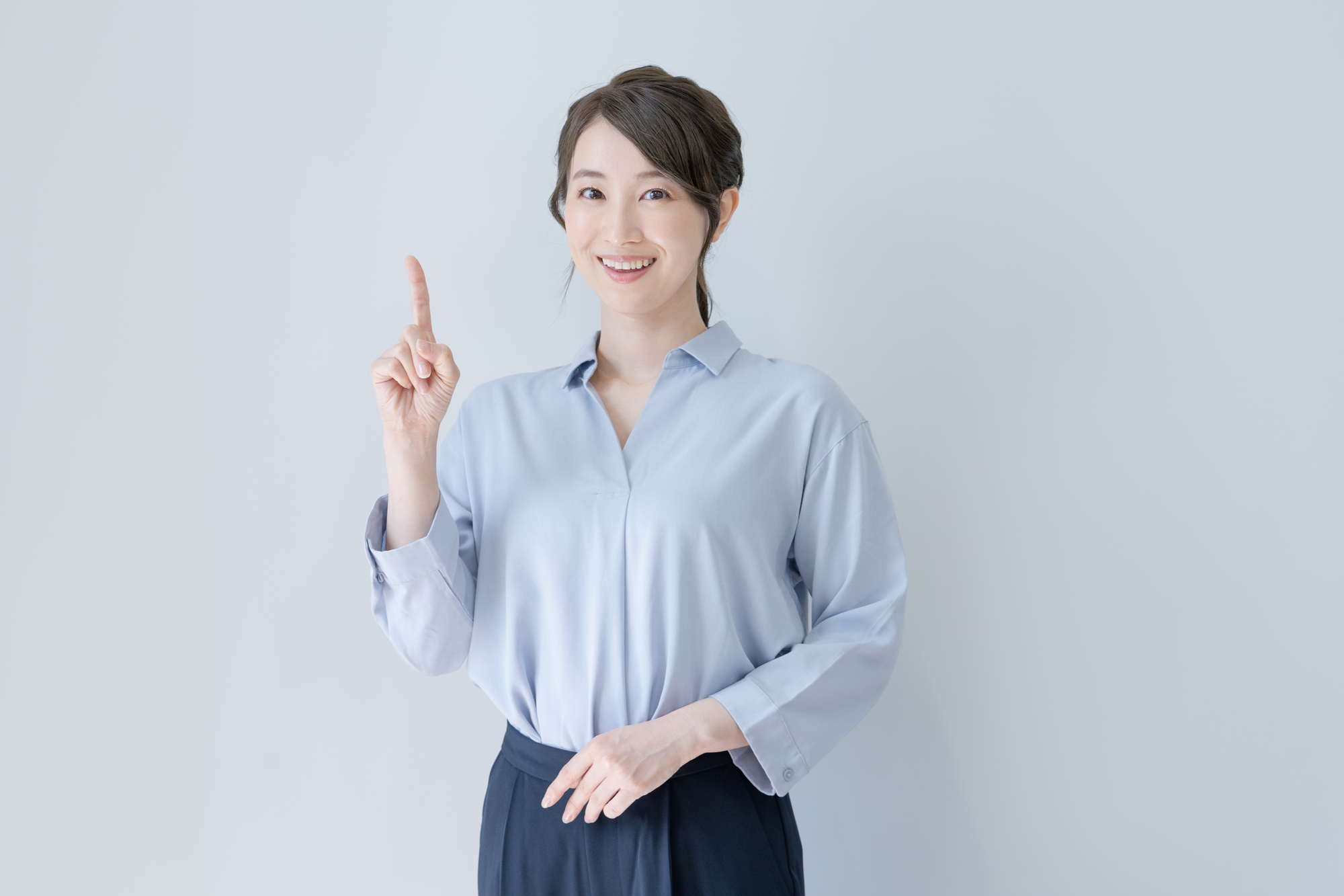 【2026年最新】経理業務のフロー完全ガイド｜日次・月次・年次の標準化と効率化ツール22選